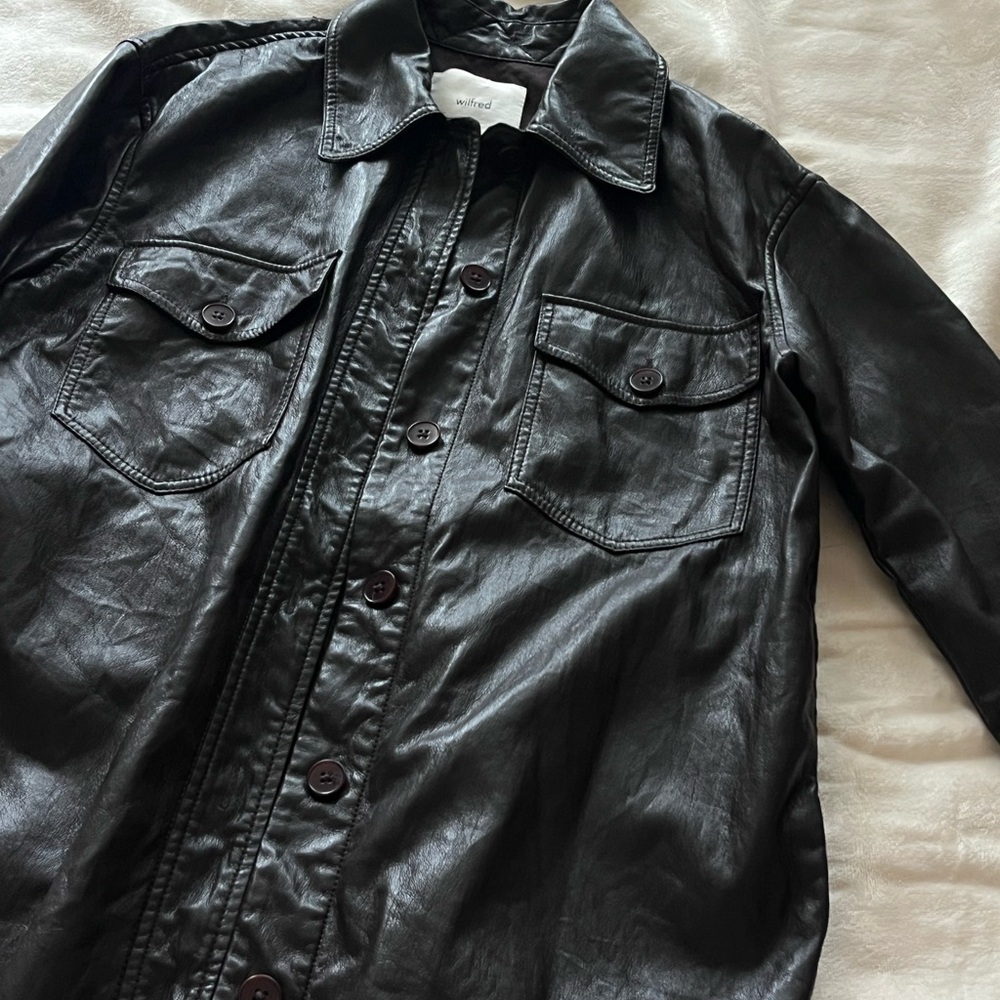 Wilfred Aritzia Women’s Dark Leather Button Up Jacket Size XS